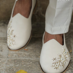 Handmade Ivory Buff Velvet Groom Jutti with Exquisite Handwork