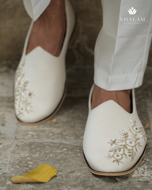Handmade Ivory Buff Velvet Groom Jutti with Exquisite Handwork