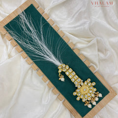 Classic Floral Motif Kundan Safa Brooch