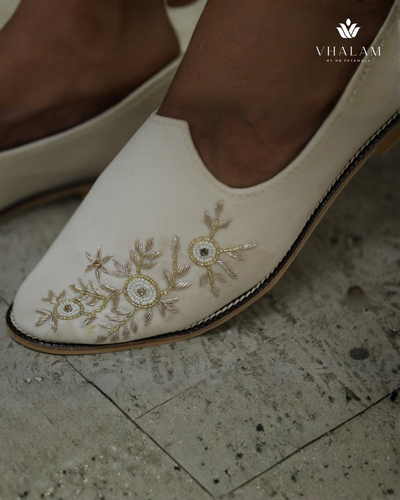 Handmade Ivory Buff Velvet Groom Jutti with Exquisite Handwork