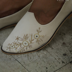 Handmade Ivory Buff Velvet Groom Jutti with Exquisite Handwork