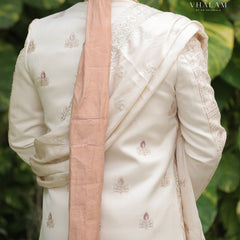 Classic Off-White Wedding Shawl with Intricate Thread Work