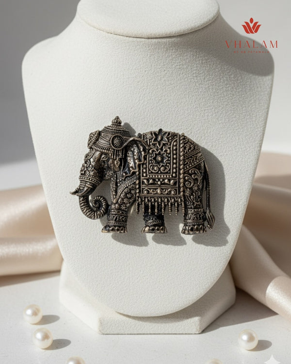 Vintage Maharaja Elephant Brooch & Button Set for Wedding Outfit
