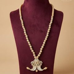 Groom Triangle Kundan Wagh Nakh Dual Mala