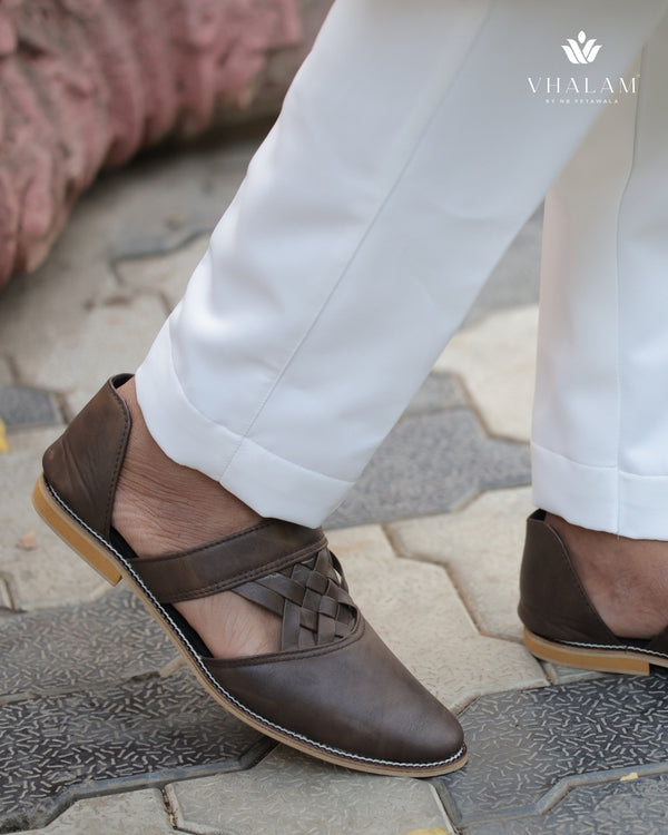Handmade Brown Sandle-Style Groom Jutti