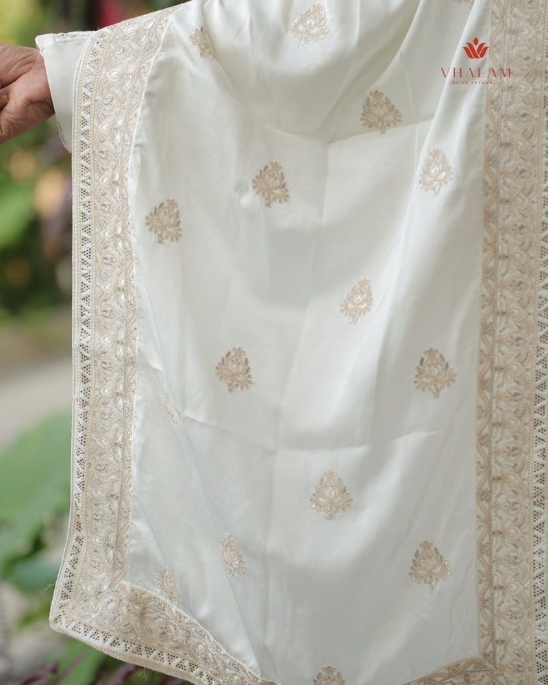 Royal Off-White Groom Shawl with Sequin and Thread Detailing