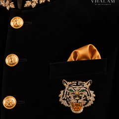Rajsi Vyaghra Drishti Brooch