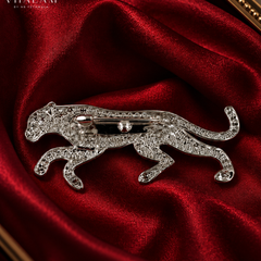 Rajsi Vyaghra Gati Brooch