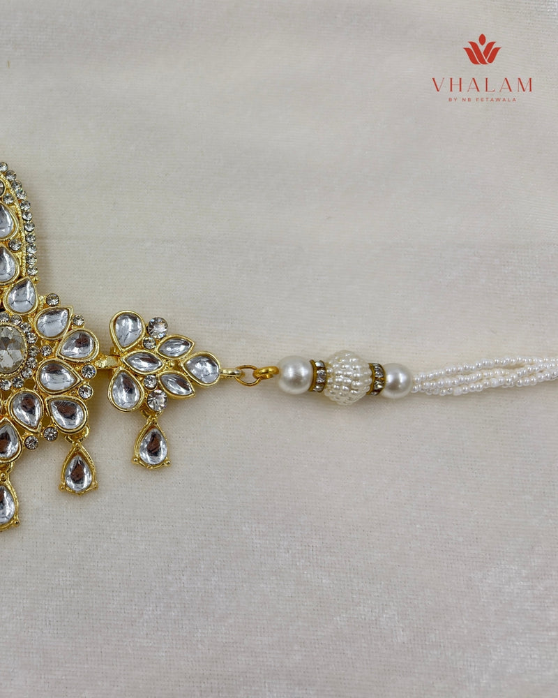 Royal Crystal Floral Turban Brooch With Pearl Strings