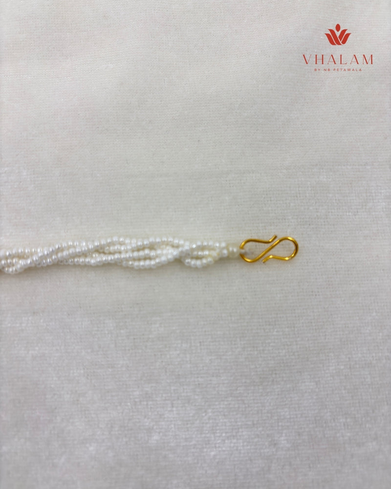 Royal White Polki Work Turban Brooch with Pearl Strings