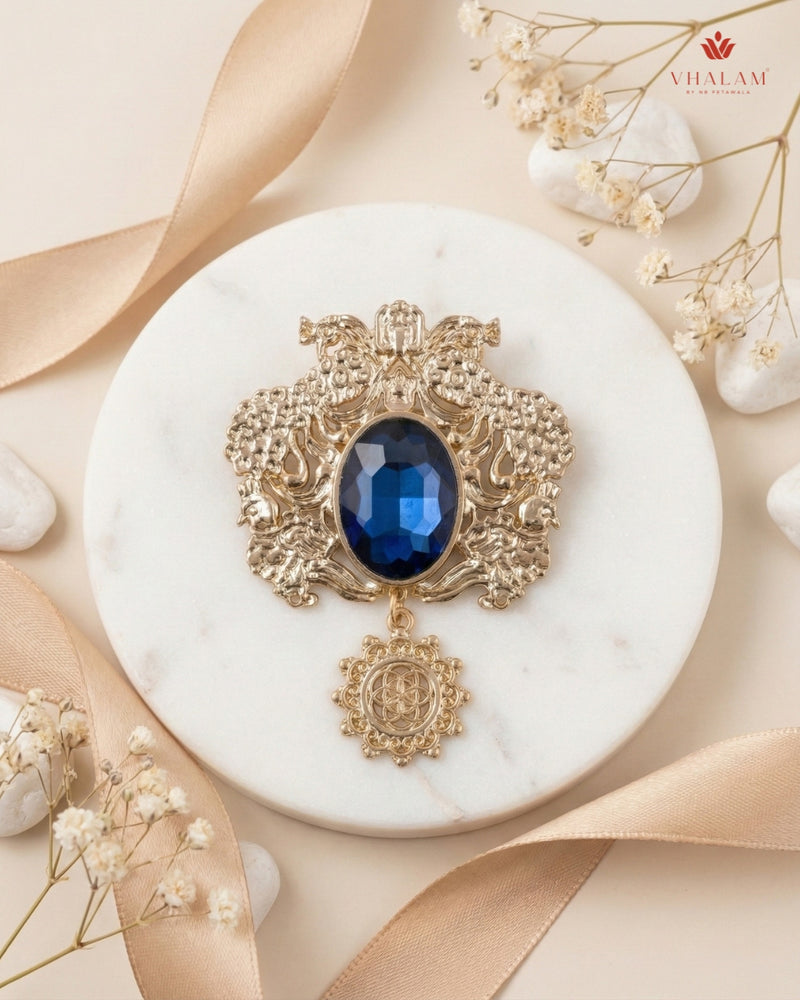 Imperial Shield Sapphire & Gold Brooch
