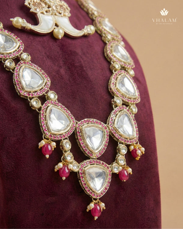 Groom Pink Triangle Kundan Wagh Nakh Dual Mala