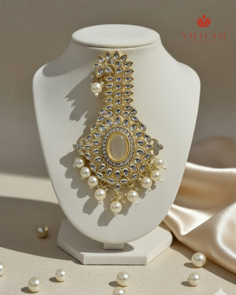 Emerald Ivory and White Kundan Pearl Brooch
