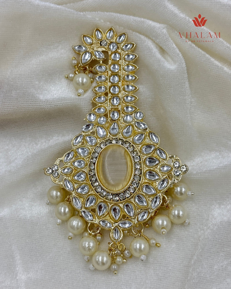 Emerald Ivory and White Kundan Pearl Brooch