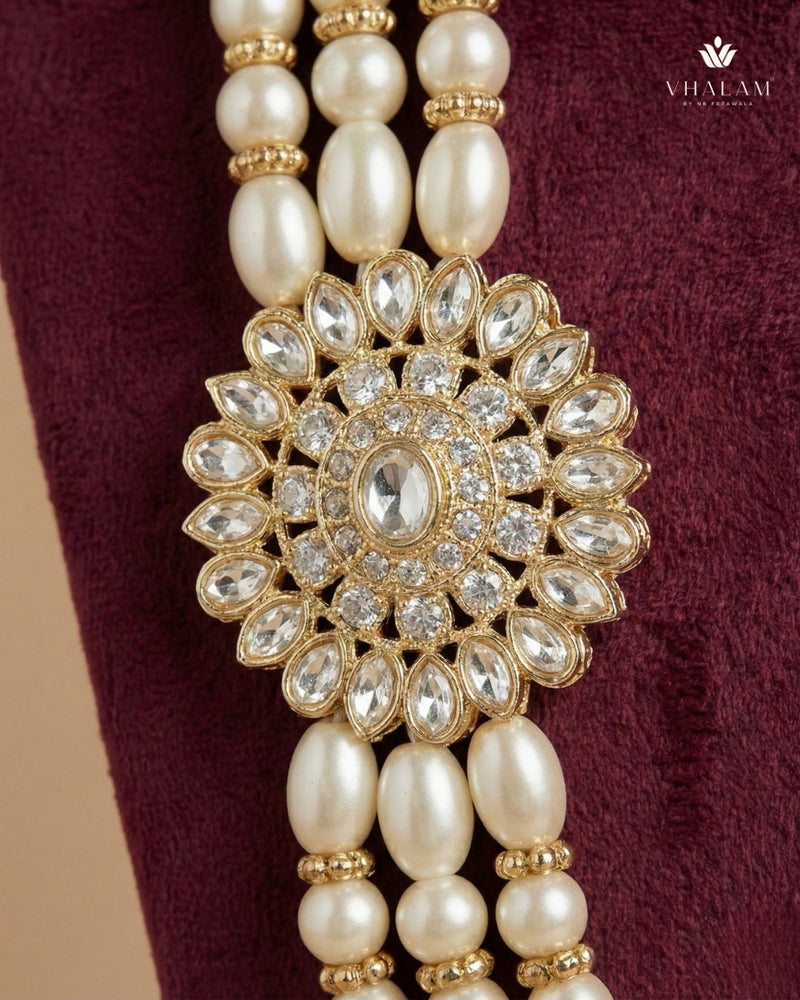 Dulha Triple-Strand Pearl Mala with Kundan Brooch