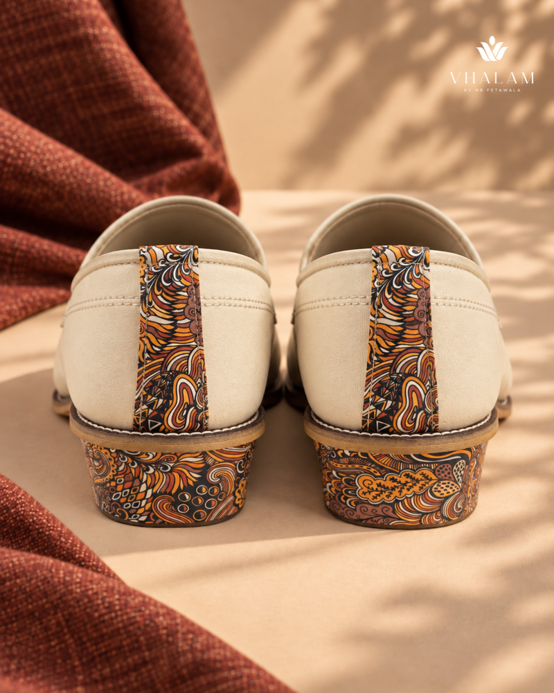 Handcrafted Maharaja Printed Cream Wedding Loafers