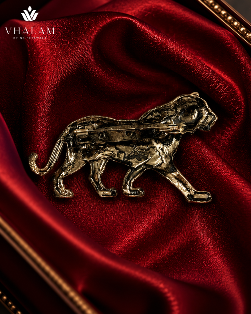 Rajsi Vyaghra Shakti Brooch