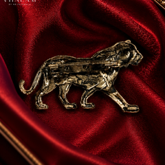 Rajsi Vyaghra Shakti Brooch