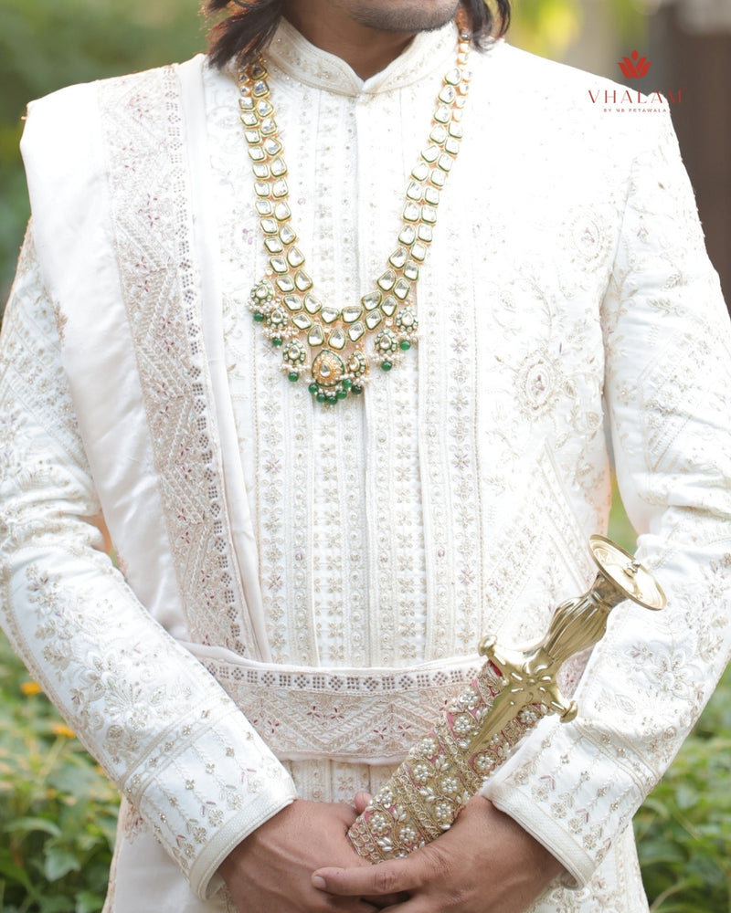 Elegant Cream Shawl with Subtle Maroon and Gold Detailing