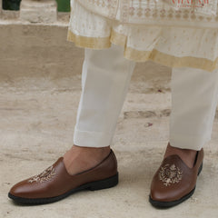 Rich Tan Premium Leather Jutti with Metallic Embroidery