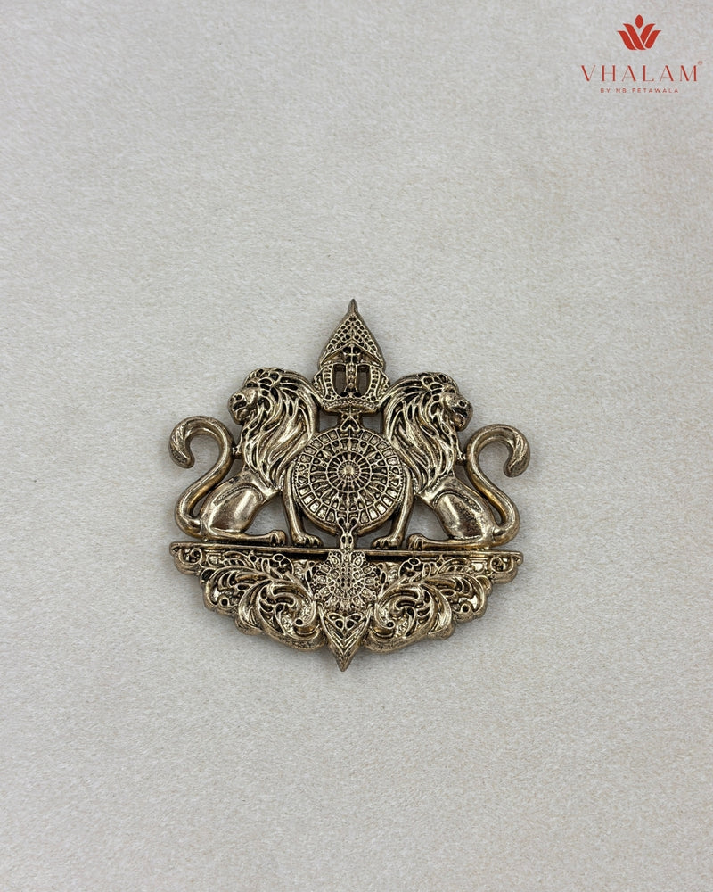 Heritage Lion Crest Gold Button & Brooch Set