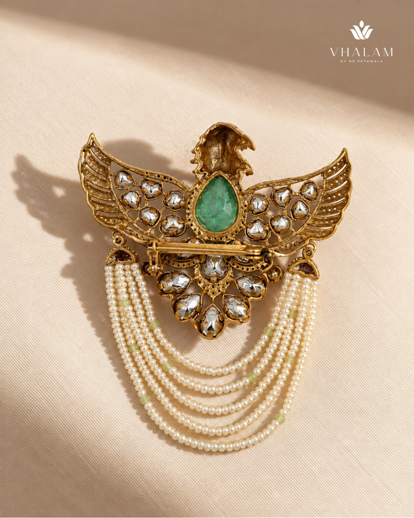 Garuda Pastel Green Emerald Pearl Suit Brooch