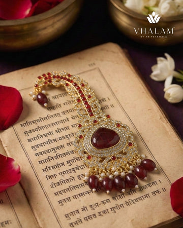 Ruby Red Emerald Sultan Kalgi Golden