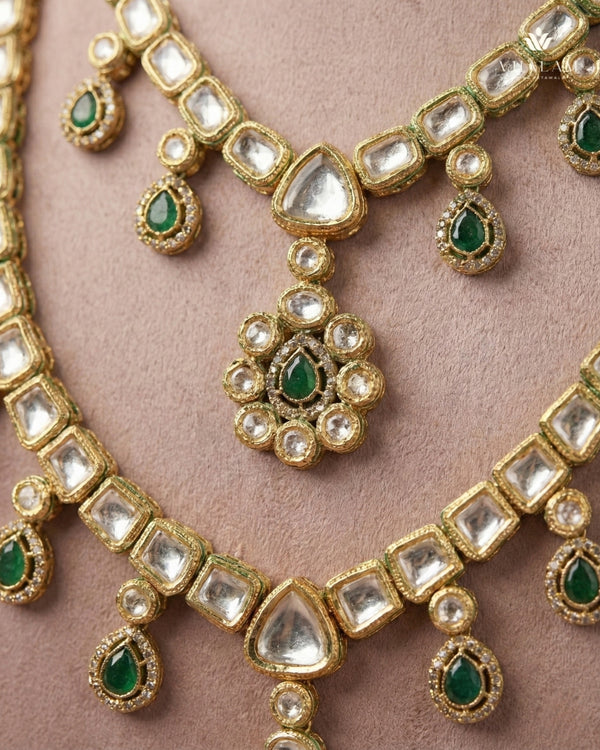 Imperial Emerald Heritage Brass Double-Layer Mala