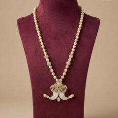 Groom Pink Triangle Kundan Wagh Nakh Dual Mala