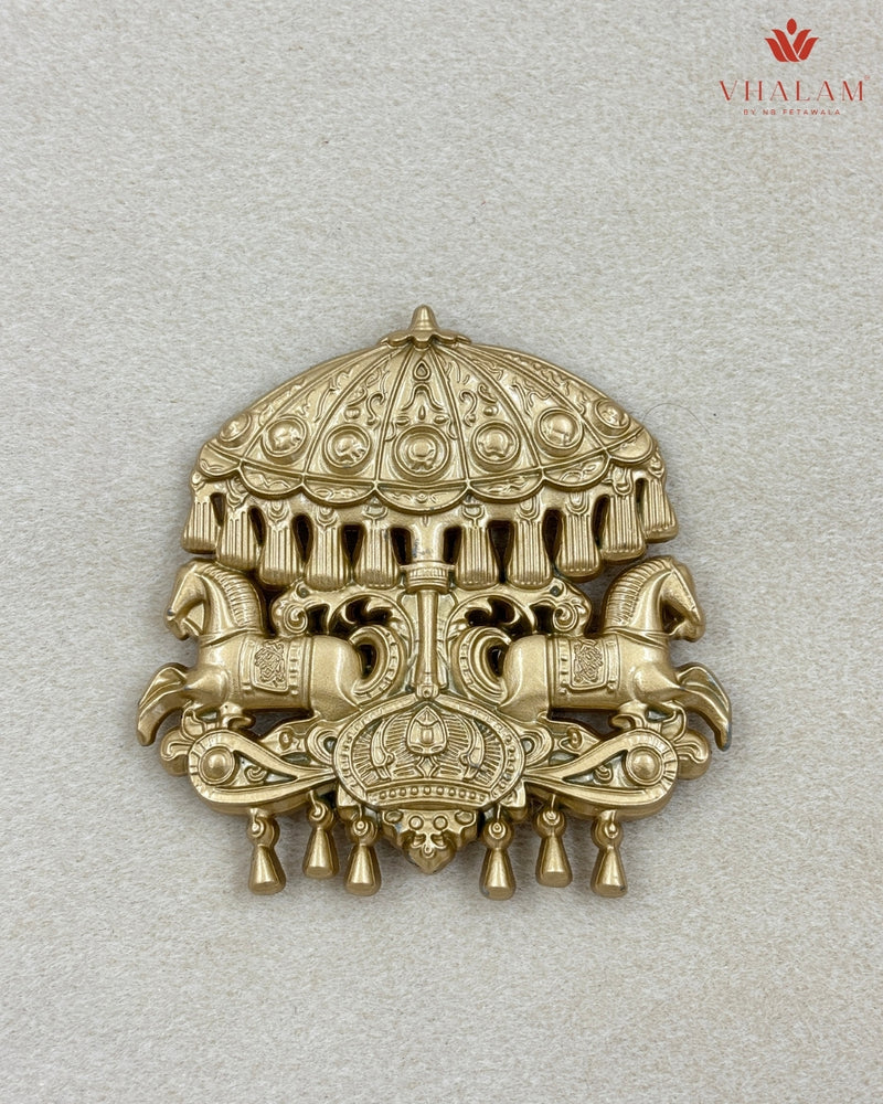 Heritage Horse Carriage Gold Button & Brooch Set