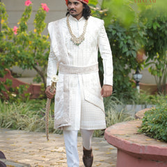 Elegant Cream Shawl with Subtle Maroon and Gold Detailing