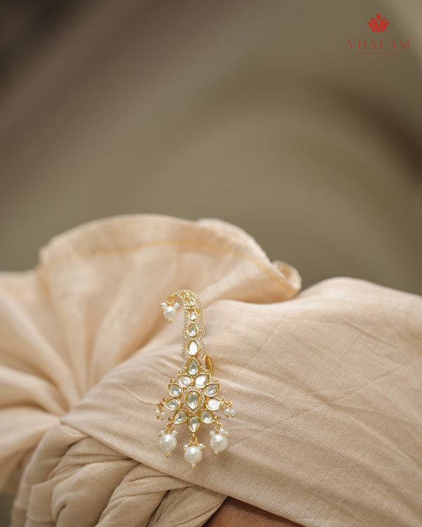 Classic Golden Beige Wedding Safa with Kundan Pearl Brooch
