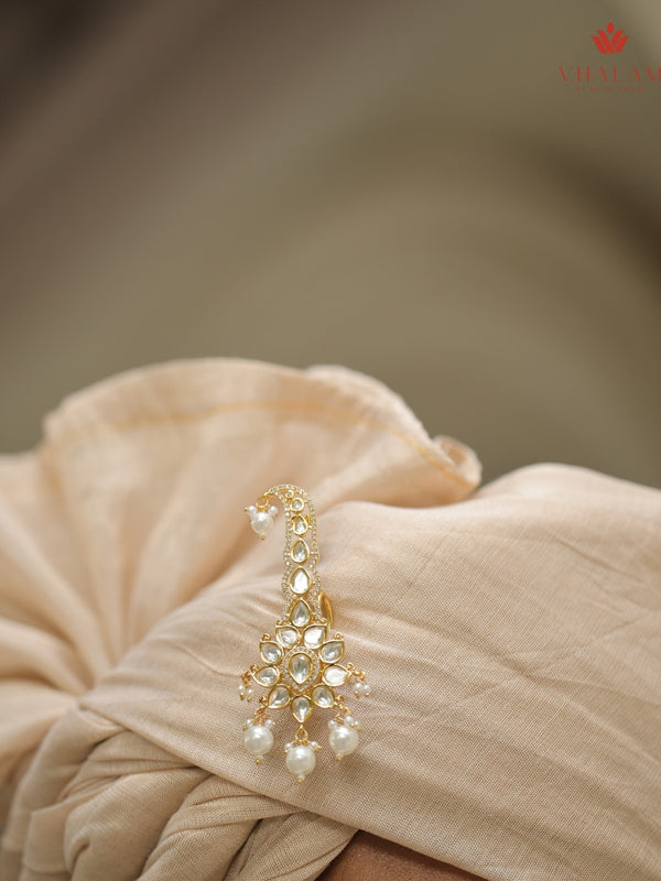 Classic Golden Beige Wedding Safa with Kundan Pearl Brooch