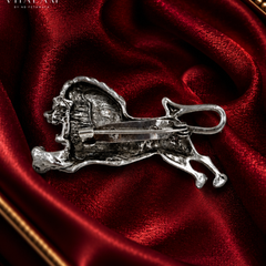 Rajsi Simha Garjana Silver Brooch