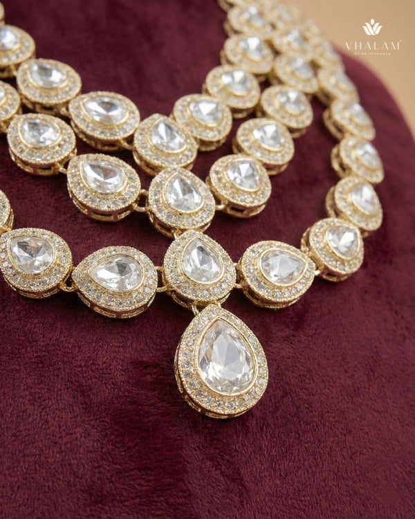 Triple-Tiered Crystal & Polished Gold Heritage Mala