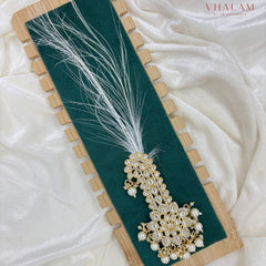 White Floral Kundan and Pearl Turban Brooch