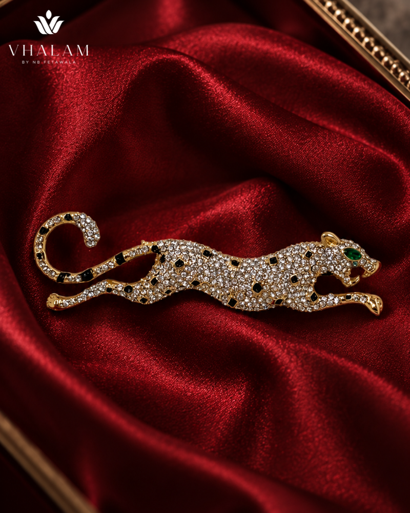 Rajsi Suvarna Chitah Veer Brooch