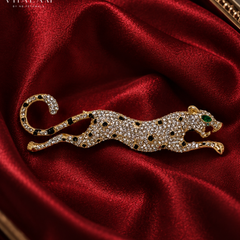 Rajsi Suvarna Chitah Veer Brooch