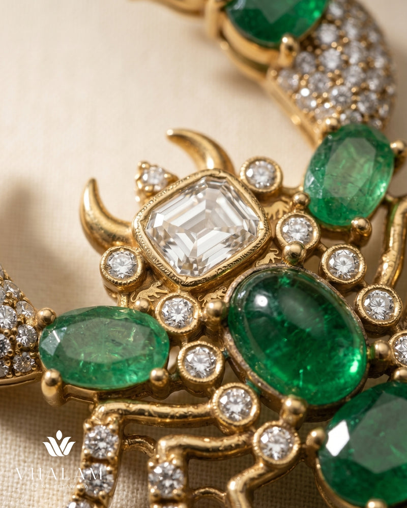 Vrishchik Emerald Green Brooch
