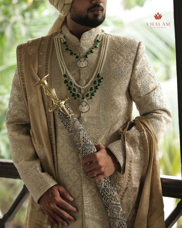 Regal Gold-Toned Shawl with Intricate Handwork