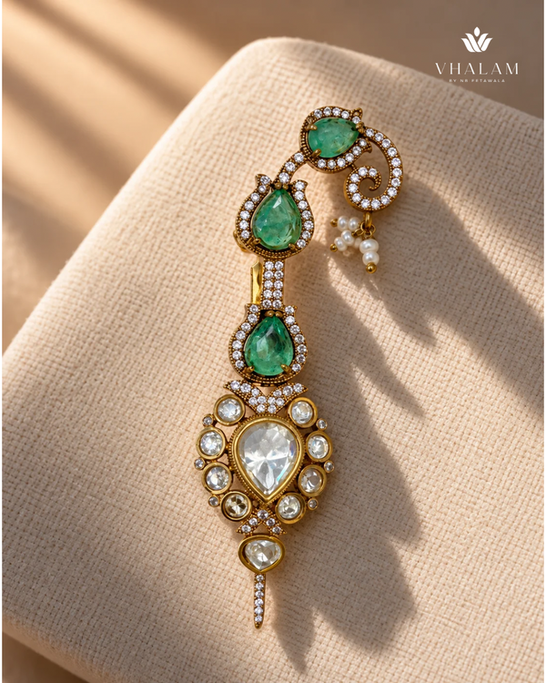 Zarqa Pastel Green Stone Suit Brooch