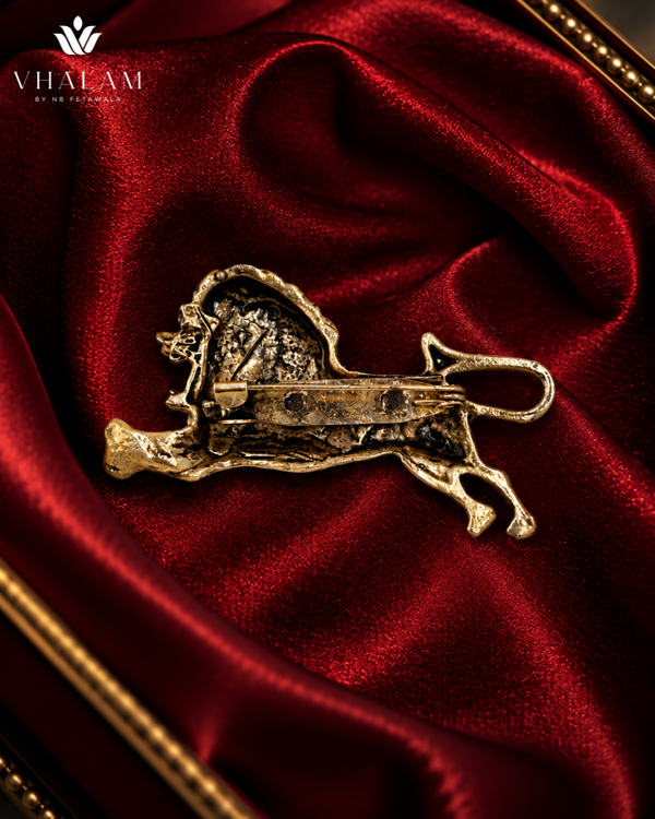 Rajsi Simha Garjana Golden Brooch