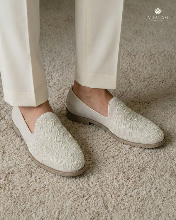 Egret Pearl-Encrusted Swirl Motif Suede Loafers