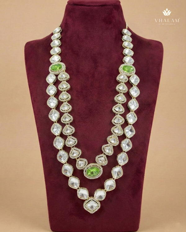 Emerald Heritage Double-Layer Polished Gold Mala