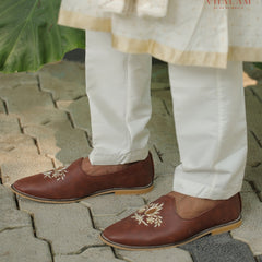 Handmade Tan Mojdi with Hand Embroidery