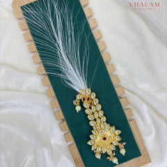 Antique Gold Kundan and Pearl Turban Brooch