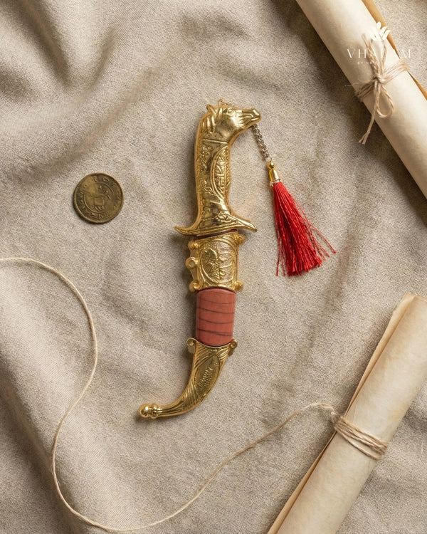 Russet Equine Plastic Katar (46g | 8 inch)