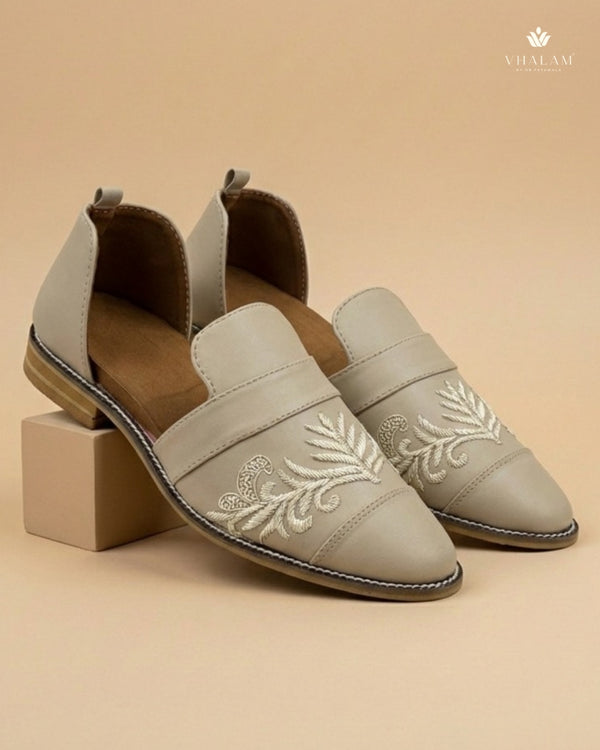 Grebe Hand-Embroidered Foliage Mules