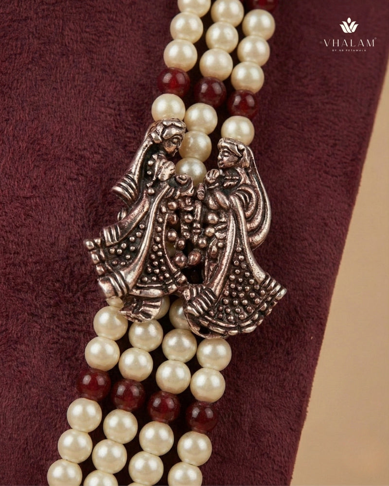 Dulha Maroon & Cream Vivaah Motif Pearl Mala