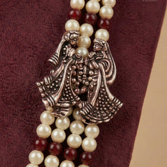 Dulha Maroon & Cream Vivaah Motif Pearl Mala